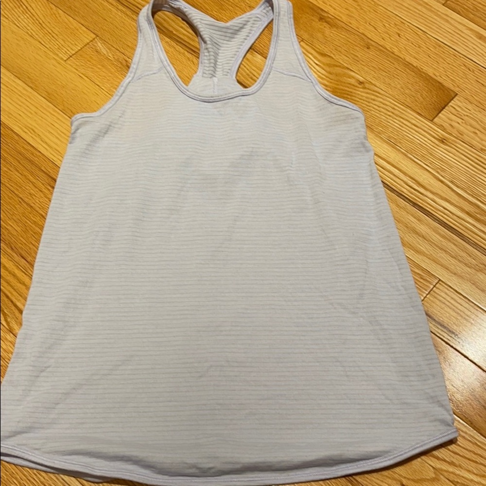 Lululemon Essential Tank size 2 light purple